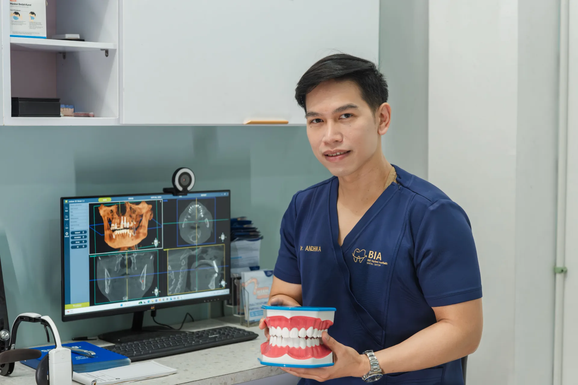 Veneer Porcelain in Bia Dental Center