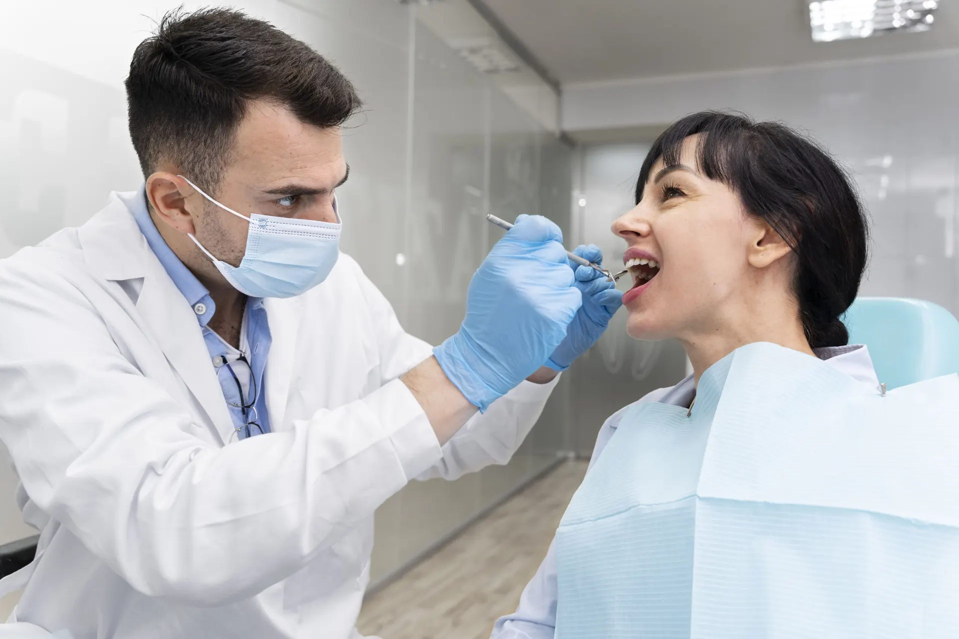 What is a Periodontist