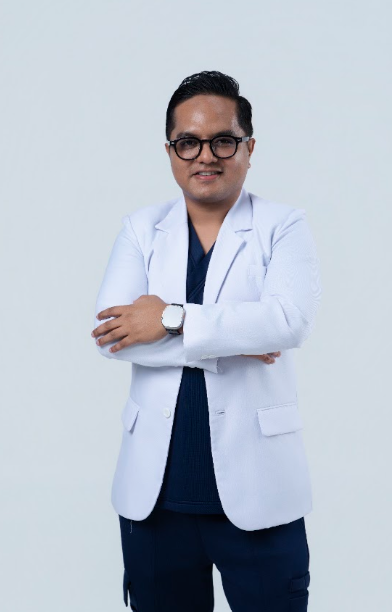 Dr. Reinold